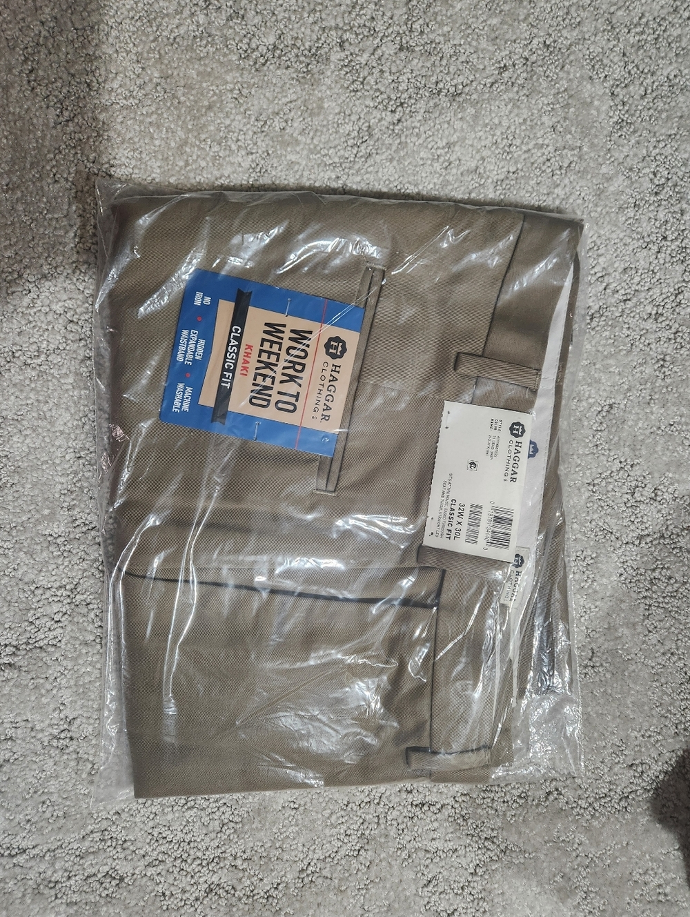 32x30 Haggar Khaki Classic Fit Work-to-Weekend Pants